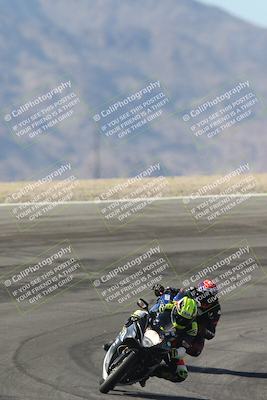 media/Oct-30-2025-Racers Edge (Thu) [[dabbdaf680]]/3-B Group/Session 2 (Bowl Exit)/